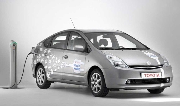 plug-in_prius_580